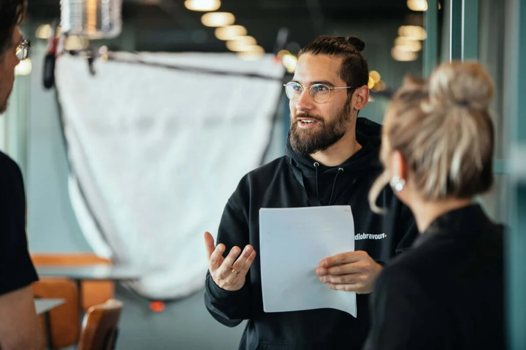 Over Studio Bravoure